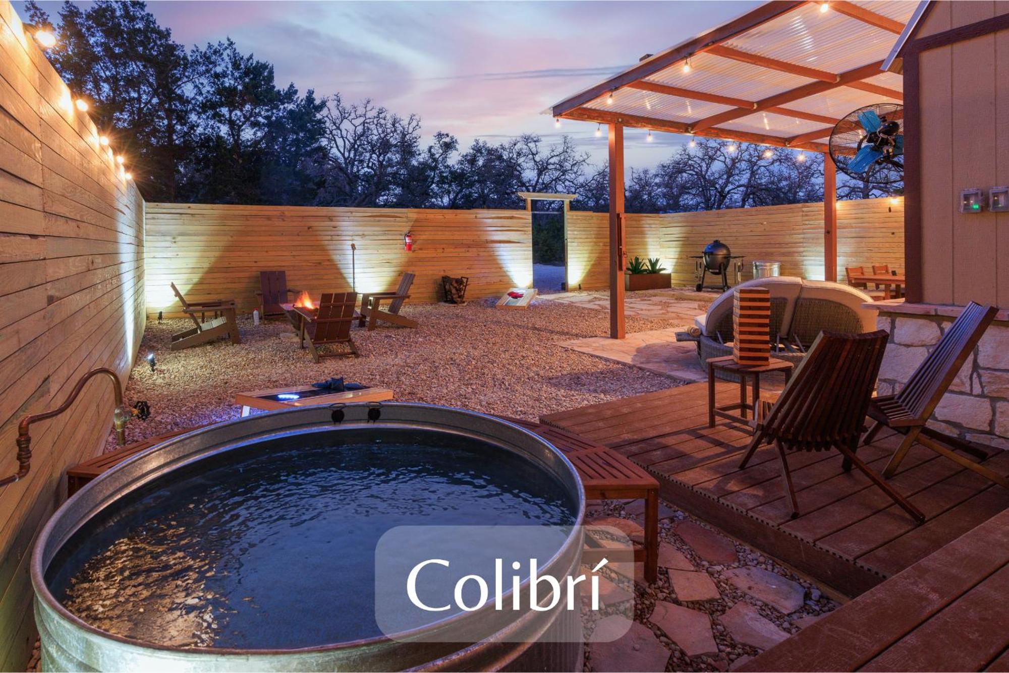 Romantic Luxury Retreat Hot Cold Pool & Sauna 温伯利 外观 照片