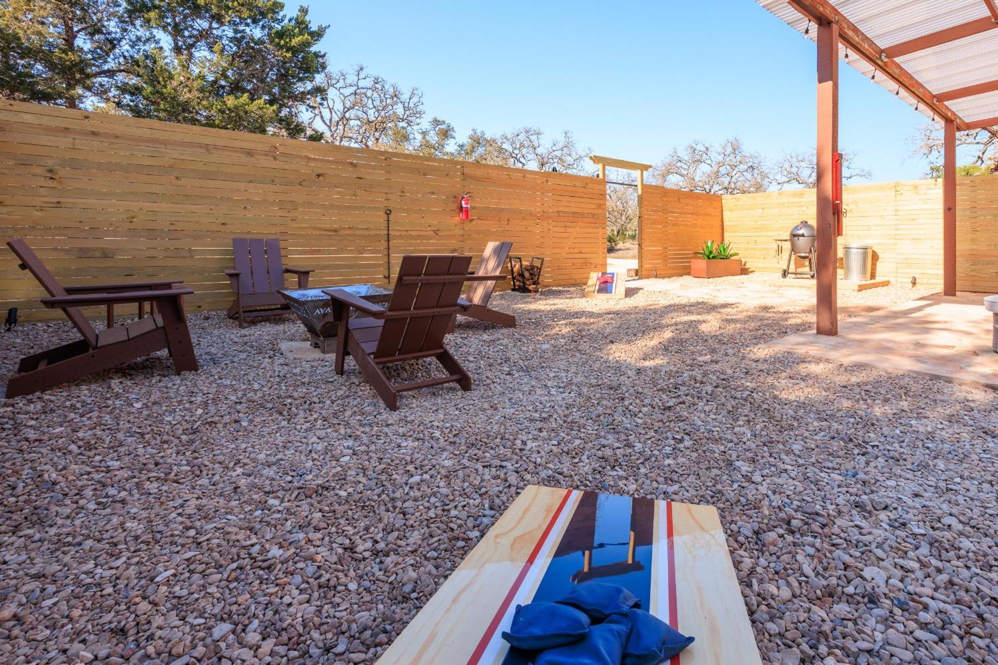 Romantic Luxury Retreat Hot Cold Pool & Sauna 温伯利 外观 照片